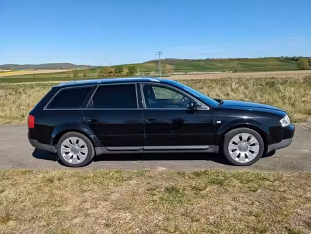 Audi A6 quattro
