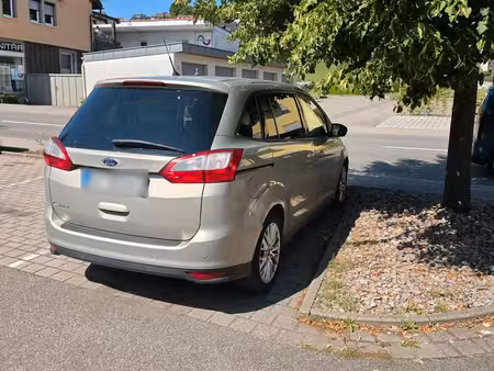 Ford Grand C-max 1.5 TDCi 120 SE