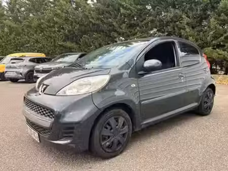 Peugeot 107 1.0 VTi 68 Trendy