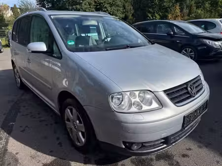 Volkswagen Touran 1.6 Highline