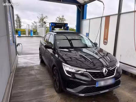 Renault Arkana E-Tech 1.6 145 RS Line