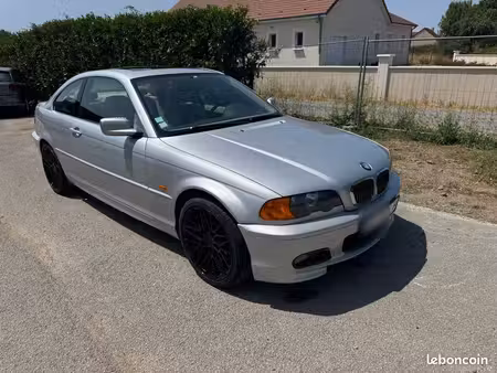 BMW Série 3 328i 170