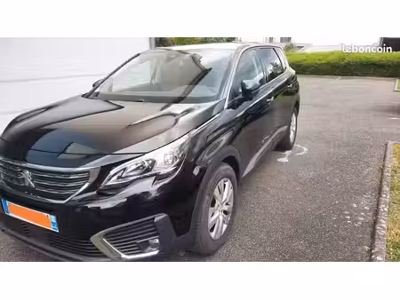 Peugeot 5008 1.5 HDi 130
