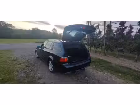 BMW Série 5 530d 3.0 231