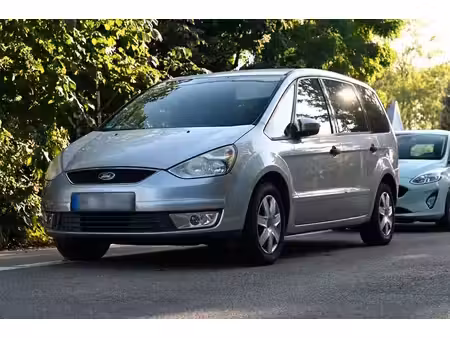 Ford Galaxy 2.0 145 Ambiente