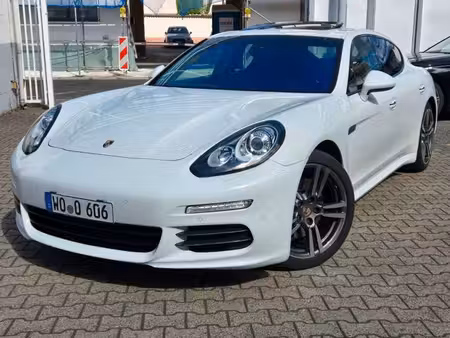 Porsche Panamera V6 3.0 300