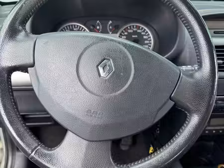 Renault Clio 1.2 75