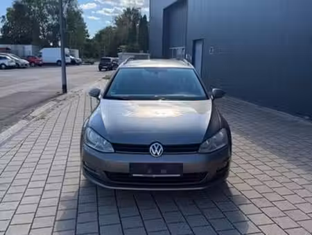 Volkswagen Golf 1.2 TSI 105 Confortline