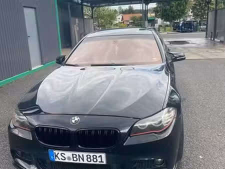 BMW Série 5 528i 3.0 258
