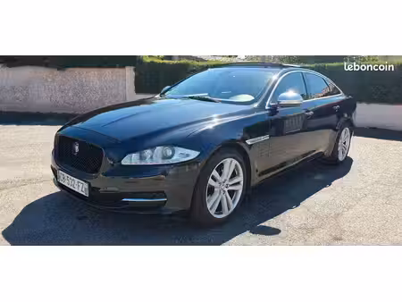 Jaguar XJ V6 3.0 275