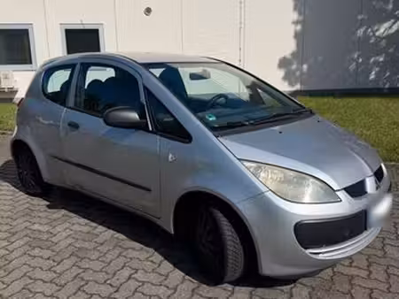 Mitsubishi Colt