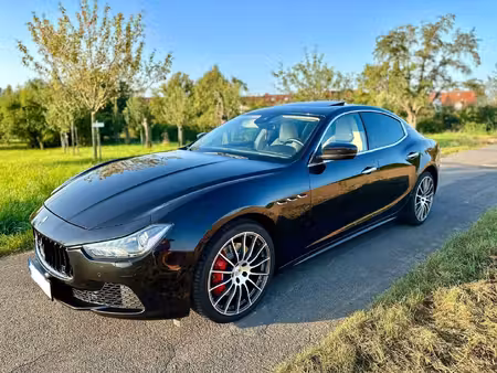 Maserati Ghibli 3.0 275