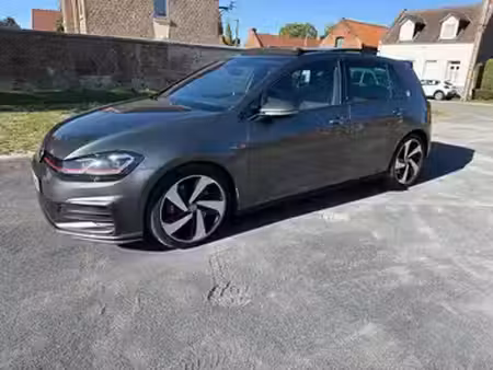 Volkswagen Golf GTI 2.0 TSI 245 Performance