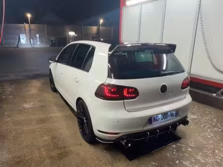 Volkswagen Golf 2.0 TDI 110