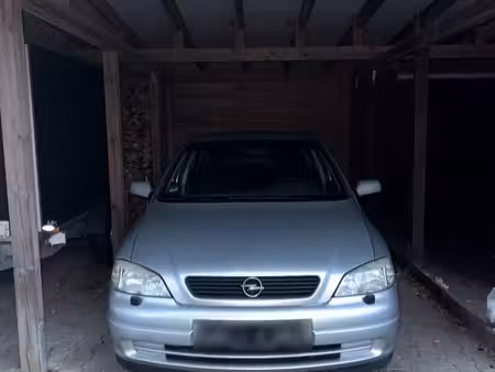 Opel Astra 1.6 100