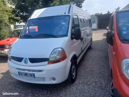 Renault Master 2.5 dCi 120