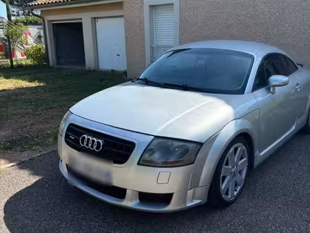 Audi TT V6 3.2 250 quattro
