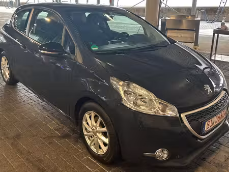 Peugeot 208 68