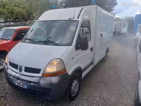 Renault Master 2.5 dCi 120