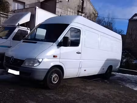 Mercedes-Benz Sprinter 313 2.2 129