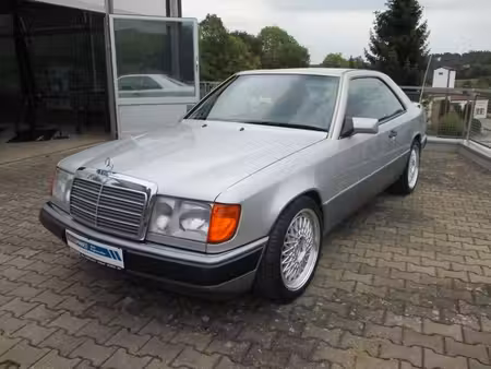 Mercedes-Benz Classe E E 220