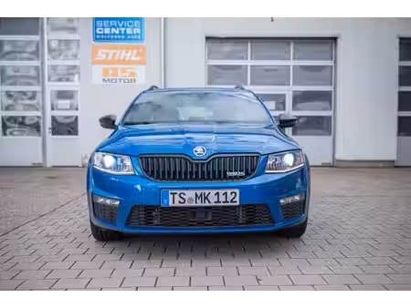 Škoda Octavia RS 2.0 TSI 220