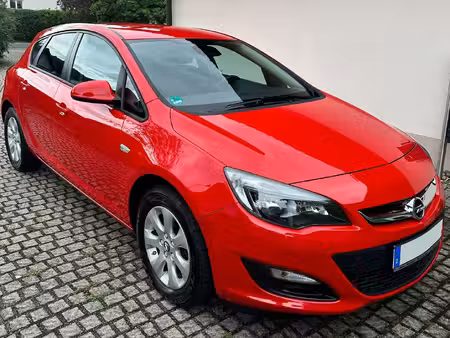 Opel Astra 1.6 CDTI 100 Edition