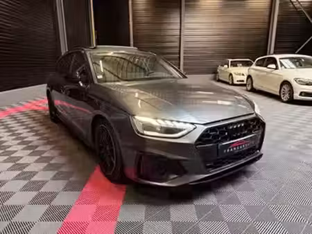 Audi A4 40 TDI 2.0 TDI 204 S line