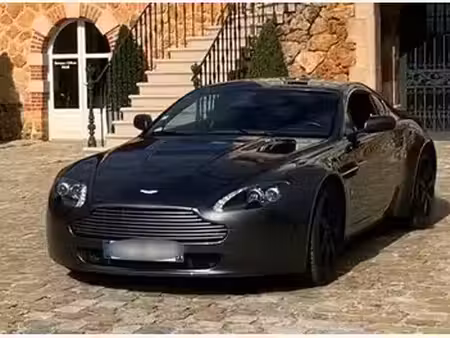 Aston Martin Vantage V8 4.3 380