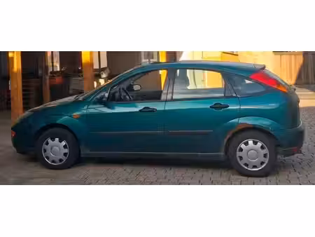 Ford Focus 1.4 75