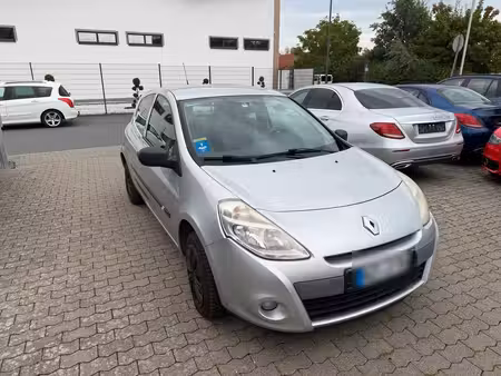 Renault Clio 1.2 75