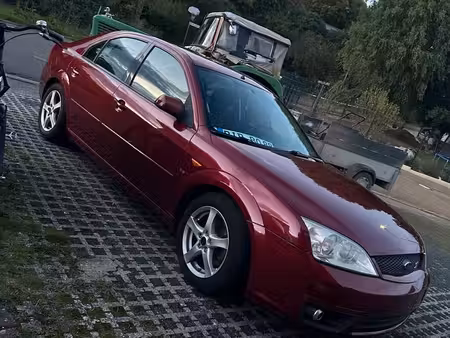 Ford Mondeo V6 2.5 170