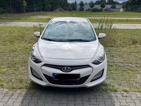 Hyundai i30 1.6 CRDi 110