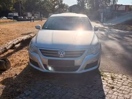 Volkswagen Passat 1.8 TSI 160
