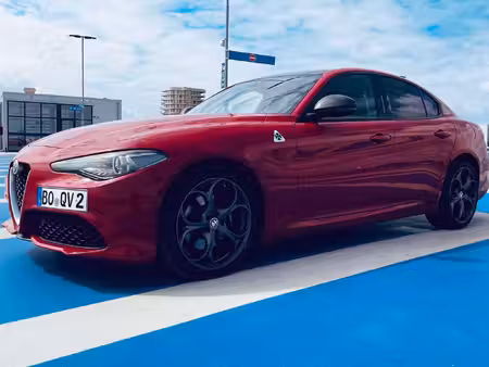 Alfa Romeo Giulia 2.0 280 Veloce 4x4