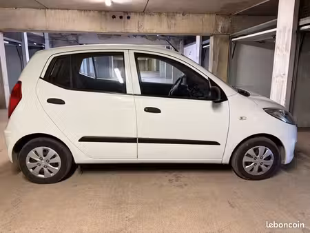 Hyundai i10 1.1 69 Base