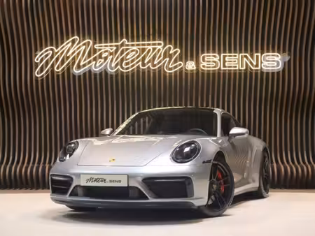 Porsche 911 Carrera