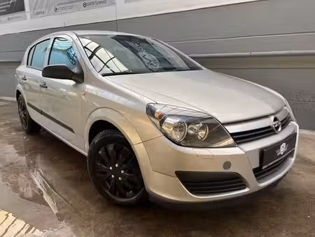 Opel Astra 1.4 90