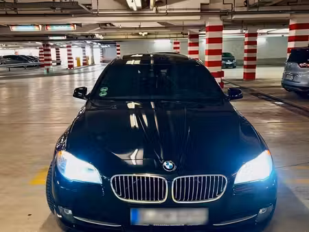 BMW Série 5 520i 2.0 184