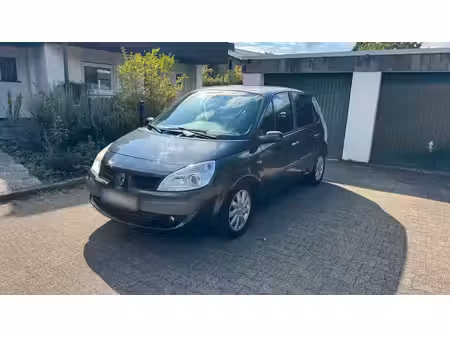 Renault Scénic 2.0 136