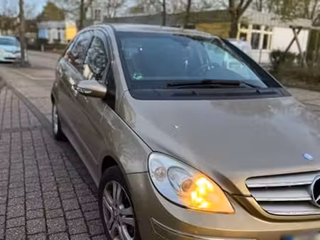 Mercedes-Benz Classe B B 180