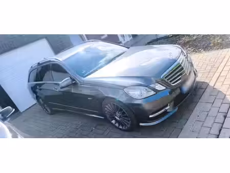 Mercedes-Benz Classe E E 350 V6 3.0 CDI 265