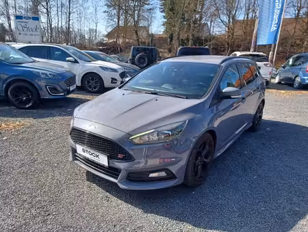 Ford Focus ST 2.0 250 Sport