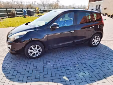 Renault Scénic 1.9 dCi 130 Bose