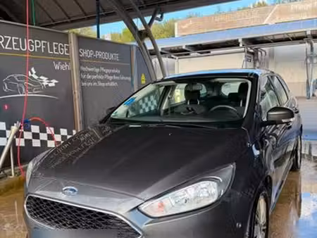 Ford Focus ST 1.0 125