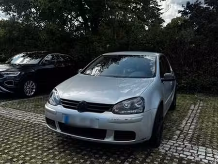 Volkswagen Golf 1.4 75