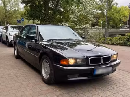 BMW Série 7 730i 3.0 218