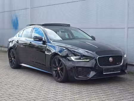 Jaguar XE P250 2.0 250 R Dynamic