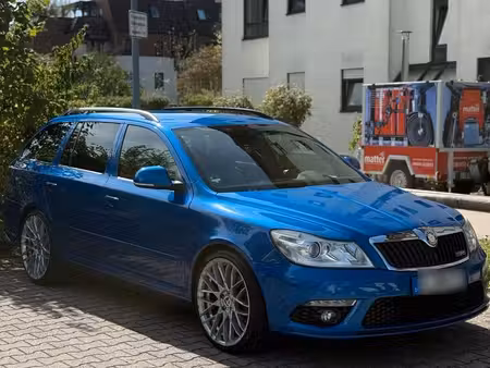Škoda Octavia RS 2.0 TFSI 200