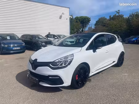 Renault Clio RS 1.6 T 200